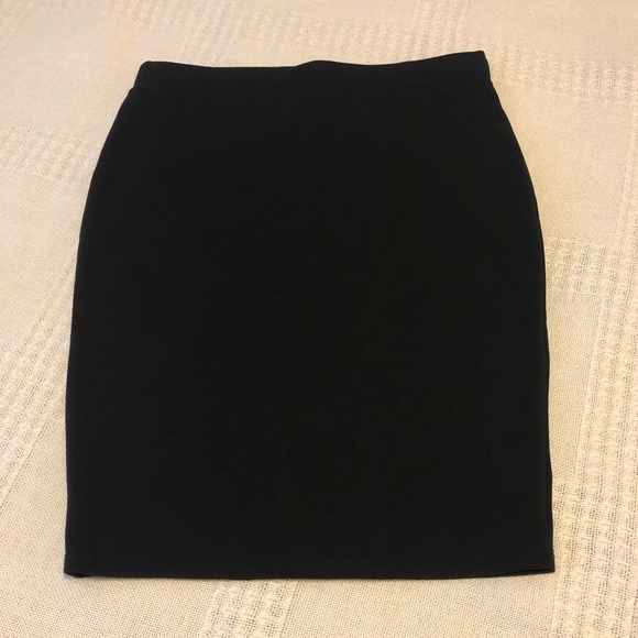 Women’s skirt - Picture 5 of 9